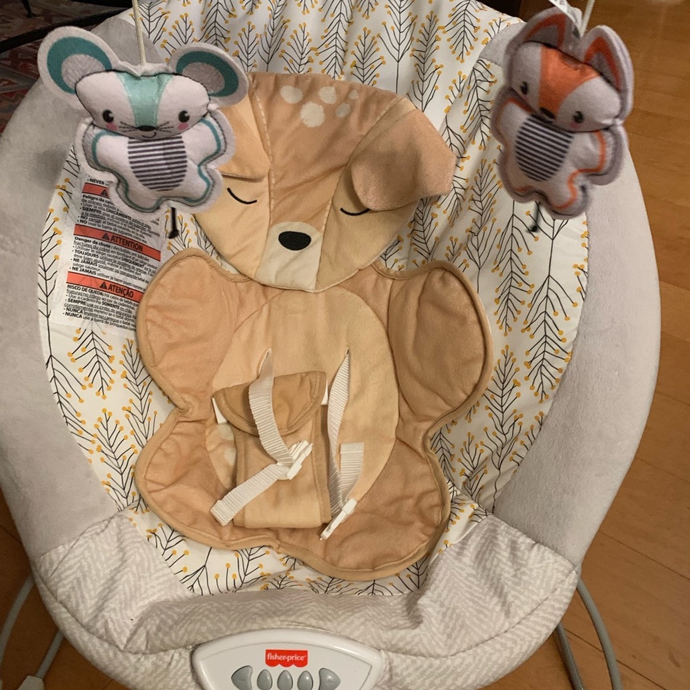 Fisher-Price Deer Deluxe Bouncer, Bouncing Baby seat Soothing Music
